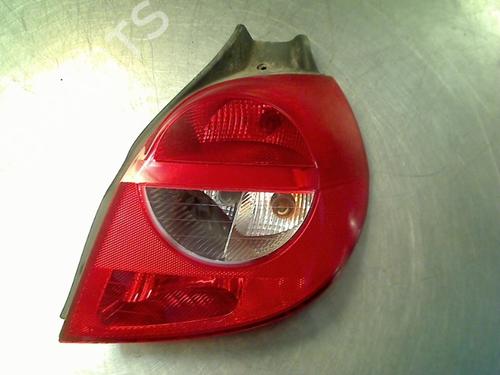 Used Right taillight Right taillight RENAULT CLIO III (BR0/1, CR0/1) 1.2 16V (BR02, BR0J, BR11, CR02, CR0J, CR11) (75 hp) 40527647 40527647