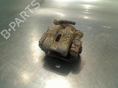 Used Right front brake caliper Right front brake caliper SUZUKI GRAND VITARA I (FT, HT) 2.5 V6 24V 4x4 (TD62, SQ625) (144 hp) 34681559 34681559