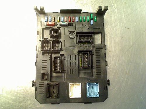 fuse-box-citroen-c4-coupe-la_-2004-2005-2006-2007-2008-2009-2010-2011-2012-2013-39469959 main image