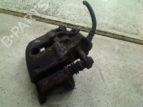 Used Right front brake caliper Right front brake caliper RENAULT CLIO III (BR0/1, CR0/1) 1.5 dCi (C/BR0G, C/BR1G) (68 hp) 34674011 34674011