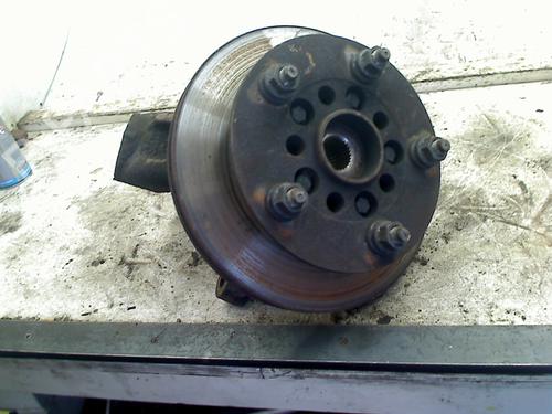 Used Right front steering knuckle Right front steering knuckle FORD TRANSIT Van (FA_ _) 2.0 DI (FAE_, FAF_, FAG_) (75 hp) 34657143 34657143