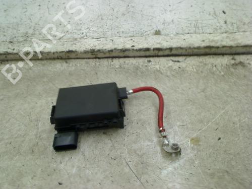 fuse-box-seat-leon-1m1-1999-2000-2001-2002-2003-2004-2005-2006-34670481 main image