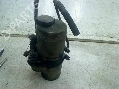 Used Steering pump Steering pump OPEL VECTRA C Estate (Z02) 2.2 direct (F35) (155 hp) 34671465 34671465