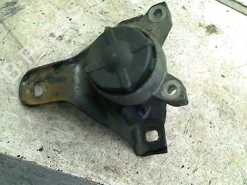 Used Engine mount Engine mount FORD FOCUS I (DAW, DBW) 1.8 Turbo DI / TDDi (90 hp) 34654518 34654518