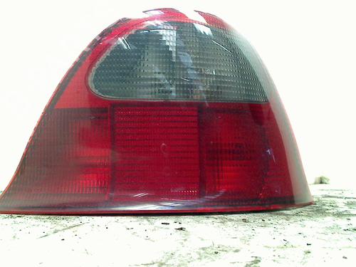 right-taillight-rover-200-ii-hatchback-rf-1995-1996-1997-1998-1999-2000-34651891 main image