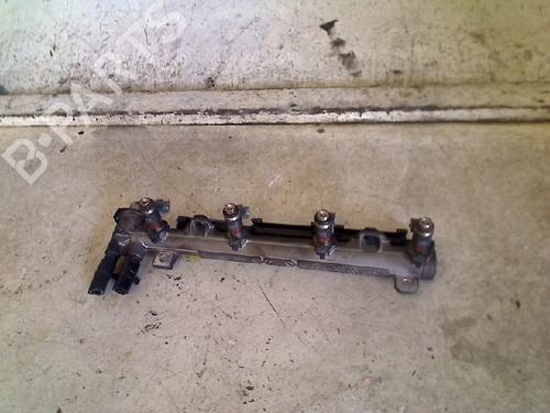 Used Injection rail Injection rail 34674351 34674351