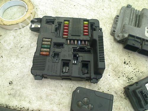 Used Fuse box Fuse box 34656322 34656322