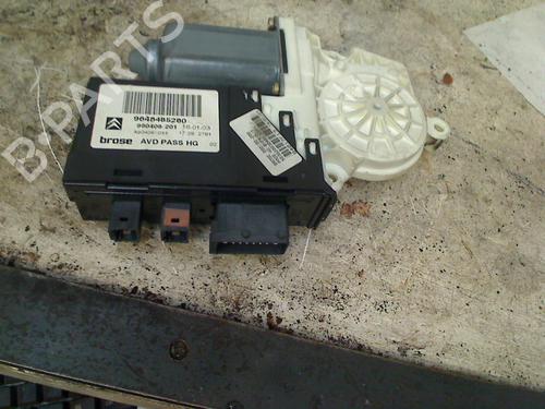 Used Front right window mechanism Front right window mechanism CITROËN C5 I Break (DE_) 2.0 16V (DERFNF, DERFNC, RERFNC) (136 hp) 34657358 34657358