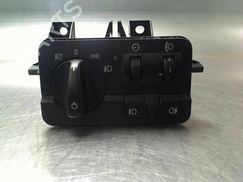 Used Headlight switch Headlight switch BMW 3 Touring (E46) 318 i (143 hp) 34688851 34688851