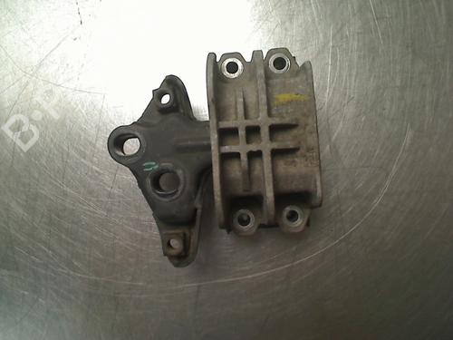 Used Engine mount Engine mount FORD TRANSIT CUSTOM V362 Van (FY, FZ) 2.2 TDCi (100 hp) 34687904 34687904