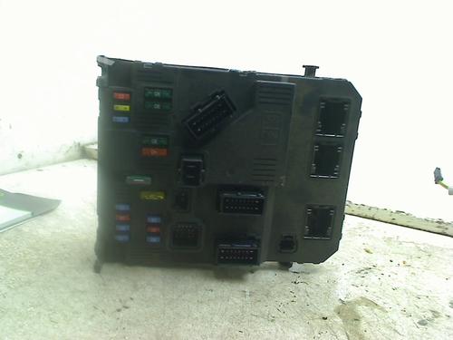 Used Fuse box Fuse box PEUGEOT PARTNER Box Body/MPV (5_, G_) 1.6 HDi 75 (75 hp) 34665805 34665805