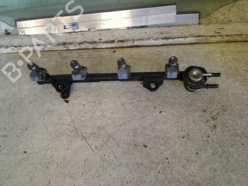 Used Injection rail Injection rail 34670892 34670892