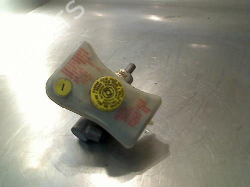 hovedbremsecylinder-audi-a4-b6-8e2-2000-2001-2002-2003-2004-2005-34677093 main image
