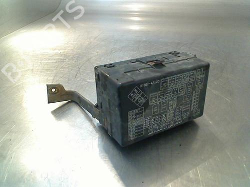Used Fuse box Fuse box HYUNDAI H100 Bus (P) 2.5 D (75 hp) 34678676 34678676