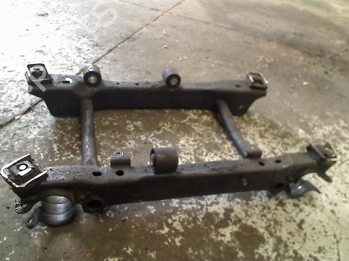 Used Subframe Subframe MERCEDES-BENZ M-CLASS (W163) ML 270 CDI (163.113) (163 hp) 34667822 34667822