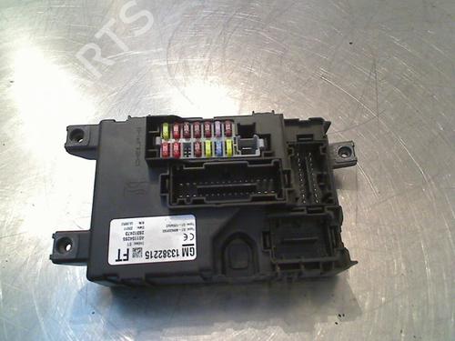 Used Fuse box Fuse box OPEL CORSA D (S07) 1.2 LPG (L08, L68) (83 hp) 34679673 34679673
