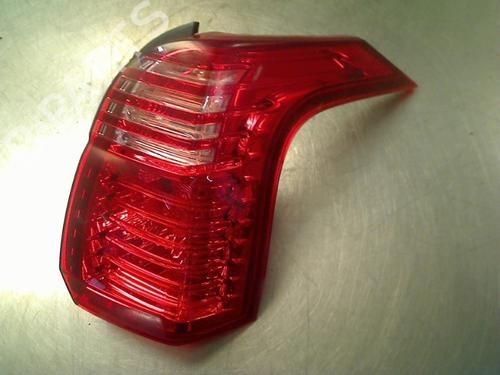 Used Right taillight Right taillight PEUGEOT 5008 (0U_, 0E_) 1.6 16V (156 hp) 40281685 40281685