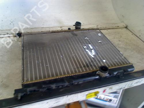Used Water radiator Water radiator CITROËN XSARA (N1) 1.4 i (75 hp) 34665008 34665008