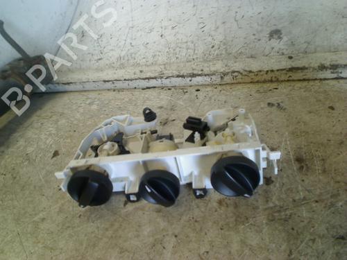 climate-control-mazda-6-station-wagon-gy-2002-2003-2004-2005-2006-2007-2008-34671627 main image