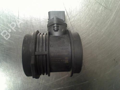 Used Mass air flow sensor Mass air flow sensor MERCEDES-BENZ E-CLASS T-Model (S210) E 320 T (210.265) (224 hp) 34688904 34688904