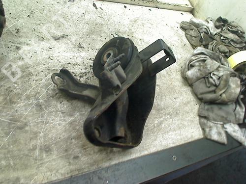 Used Engine mount Engine mount MAZDA 626 V Station Wagon (GW) 1.8 (GW8W) (90 hp) 34656710 34656710