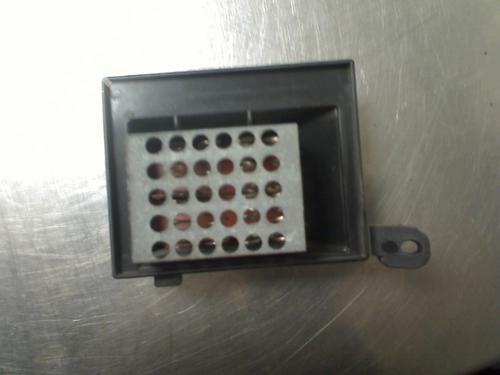 Used Heater resistor Heater resistor MERCEDES-BENZ VITO / MIXTO Van (W639) 109 CDI (639.601, 639.603, 639.605) (88 hp) 34686233 34686233