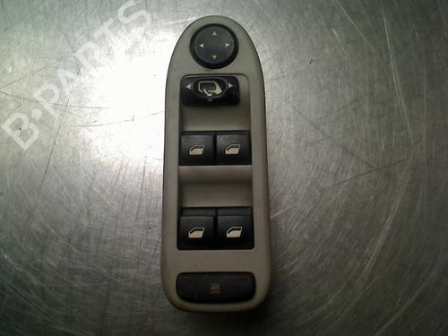 switch-citroen-c5-i-dc_-2001-2002-2003-2004-2005-34688989 main image