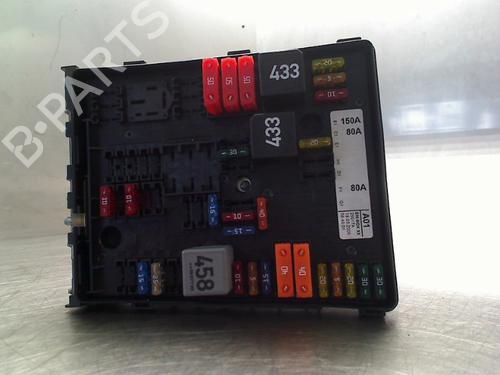 Used Fuse box Fuse box VW GOLF V (1K1) 1.6 FSI (115 hp) 34687461 34687461
