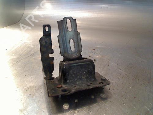 Used Engine mount Engine mount PEUGEOT 207 (WA_, WC_) 1.6 16V VTi (120 hp) 34677639 34677639