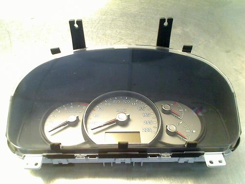 Used Instrument cluster Instrument cluster KIA CARENS III MPV (UN) 2.0 CVVT (144 hp) 40266566 40266566