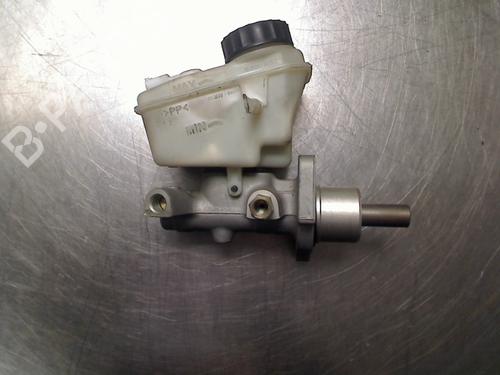 Brake master cylinder BMW 3 Coupe (E46) 323 Ci | BP34687654M77 - Image 2
