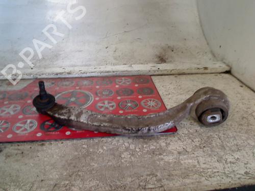 right-front-suspension-arm-audi-a4-b5-8d2-1994-1995-1996-1997-1998-1999-2000-2001-34661372 main image