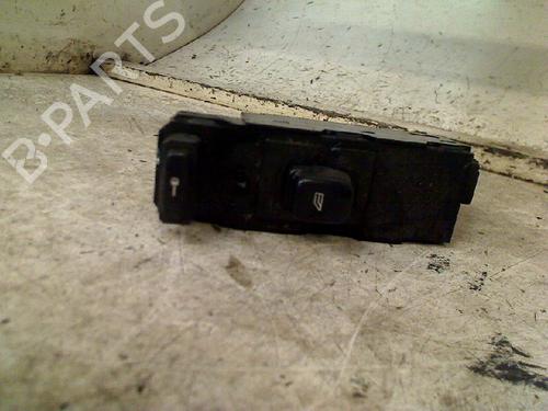 Used Switch Switch VOLVO S60 I (384) 2.4 D (130 hp) 34673418 34673418