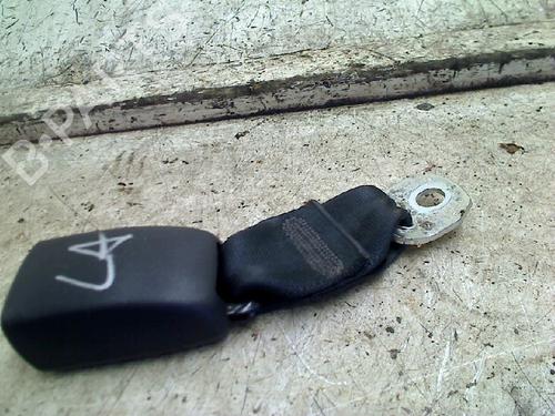 Engache cinturón Engache cinturón PEUGEOT 107 (PM_, PN_) 1.0 (68 hp) 34675862 34675862