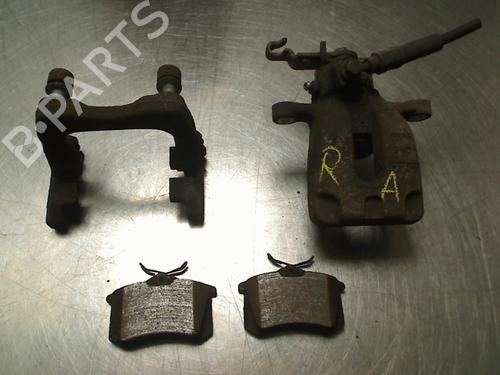 Used Right rear brake caliper Right rear brake caliper SKODA OCTAVIA III Combi (5E5, 5E6) 1.6 TDI (105 hp) 34690794 34690794