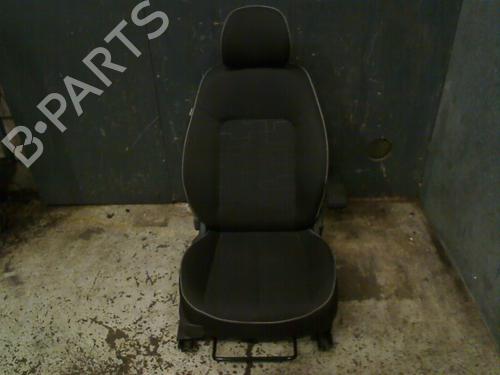 Sæde højre fortil Sæde højre fortil KIA VENGA (YN) 1.4 CVVT (90 hp) 34690567 34690567