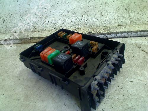 Used Fuse box Fuse box VW CADDY III Box Body/MPV (2KA, 2KH, 2CA, 2CH) 2.0 SDI (70 hp) 34675929 34675929