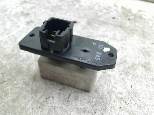 heater-resistor-toyota-corolla-compact-_e11_-1997-1998-1999-2000-2001-2002-34664275 main image