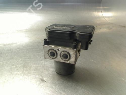 Módulo de ABS Módulo de ABS KIA SPORTAGE II (JE_, KM_) 2.0 i 16V (141 hp) 34691239 34691239