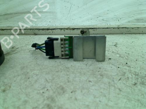 heater-resistor-bmw-3-e46-1997-1998-1999-2000-2001-2002-2003-2004-2005-34652096 main image