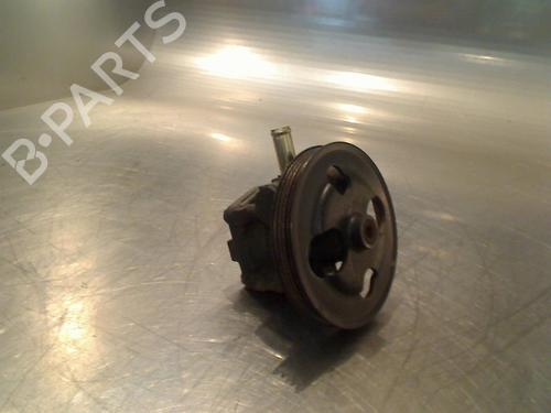 Used Steering pump Steering pump SUZUKI GRAND VITARA I (FT, HT) 2.5 V6 24V 4x4 (TD62, SQ625) (144 hp) 34681568 34681568
