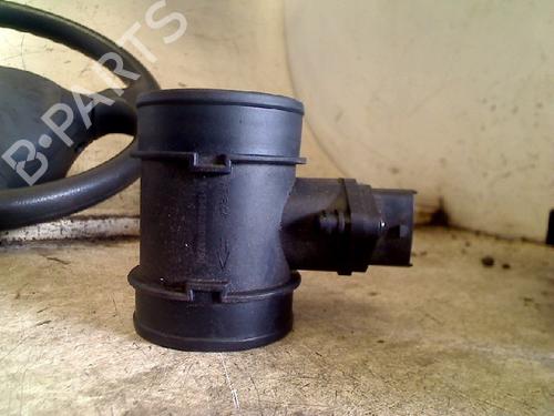 Used Mass air flow sensor Mass air flow sensor HYUNDAI SANTA FÉ I (SM) 2.4 16V 4x4 (146 hp) 34675616 34675616