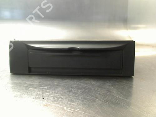 Used Radio Radio VOLVO V50 (545) 2.4 (170 hp) 34687544 34687544