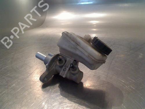 Used Brake master cylinder Brake master cylinder CITROËN C1 (PM_, PN_) 1.0 (68 hp) 34681429 34681429