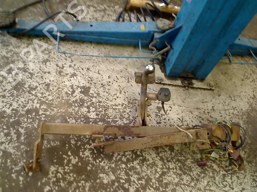 Used Tow ball/Mechanism Tow ball/Mechanism CITROËN XSARA Break (N2) 1.9 D (70 hp) 34655121 34655121