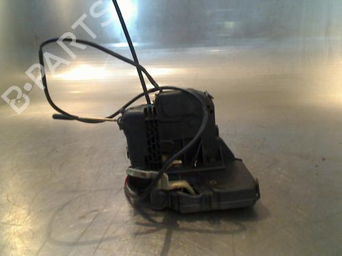 front-right-lock-mercedes-benz-c-class-t-model-s203-2001-2002-2003-2004-2005-2006-2007-34680716 main image