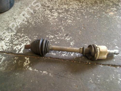 Used Left front driveshaft Left front driveshaft FORD FOCUS II Turnier (DA_, FFS, DS) 1.8 TDCi (115 hp) 34672133 34672133