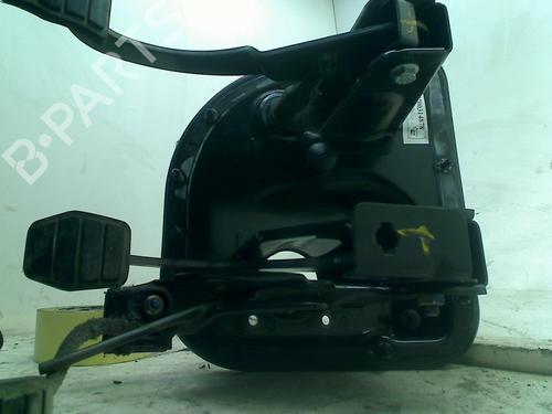 Used Pedal Pedal RENAULT MASTER II Bus (JD) 2.8 dTI (JD0B, JD0F, JD1B, JD1F) (114 hp) 34651418 34651418