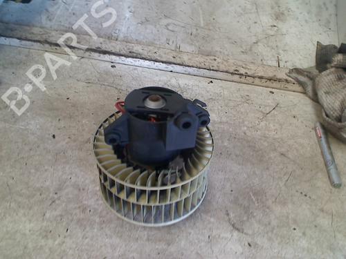 Used Heater blower motor Heater blower motor MERCEDES-BENZ A-CLASS (W168) A 190 (168.032, 168.132) (125 hp) 34657808 34657808