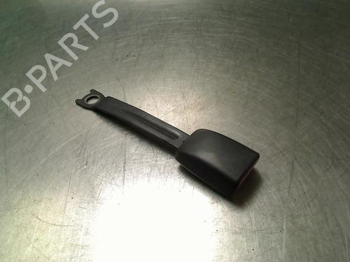 seat-buckle-toyota-aygo-_b1_-2005-2006-2007-2008-2009-2010-2011-2012-2013-2014-34688424 main image